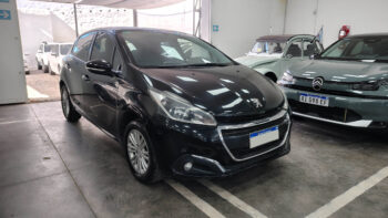 PEUGEOT	208 ALLURE NAV 1.5
