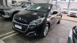 PEUGEOT	208 ALLURE NAV 1.5