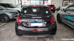 PEUGEOT	208 ALLURE NAV 1.5