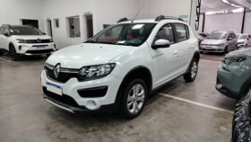 RENAULT	SANDERO STEPWAY PRIVILEGE