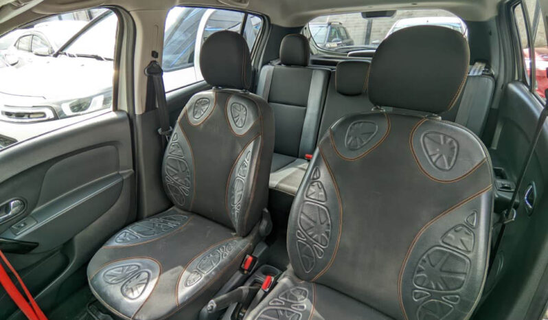 RENAULT	SANDERO STEPWAY PRIVILEGE lleno