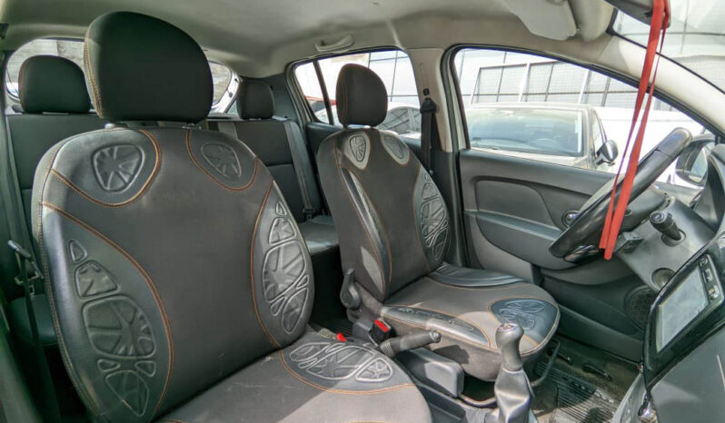 RENAULT	SANDERO STEPWAY PRIVILEGE lleno