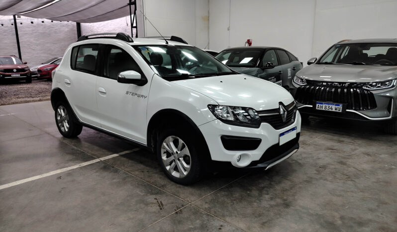 RENAULT	SANDERO STEPWAY PRIVILEGE lleno