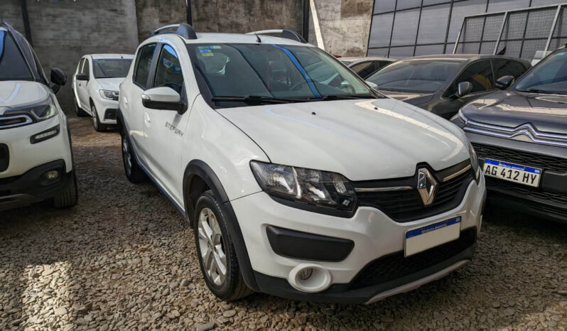RENAULT	SANDERO STEPWAY PRIVILEGE lleno