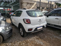 RENAULT	SANDERO STEPWAY PRIVILEGE lleno