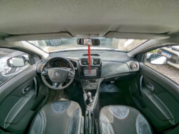 RENAULT	SANDERO STEPWAY PRIVILEGE lleno