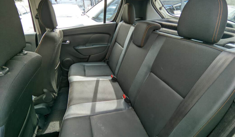 RENAULT	SANDERO STEPWAY PRIVILEGE lleno