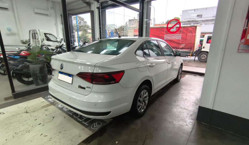 VOLKSWAGEN	VIRTUS TRENDLINE lleno