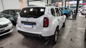 RENAULT	DUSTER 1.6 DINAMIQUE