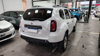 RENAULT	DUSTER 1.6 DINAMIQUE