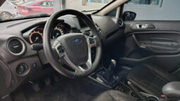 FORD FIESTA KD 1.6 TITANIUM 5PTS lleno