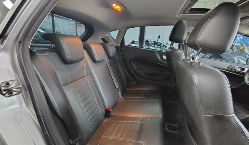 FORD FIESTA KD 1.6 TITANIUM 5PTS lleno