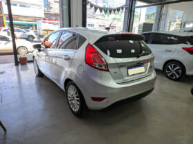 FORD FIESTA KD 1.6 TITANIUM 5PTS