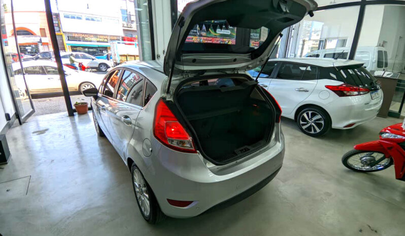 FORD FIESTA KD 1.6 TITANIUM 5PTS lleno