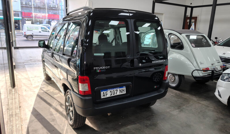 PEUGEOT	PARTNER PATAGONICA 1.6 HDI VTC PLUS lleno