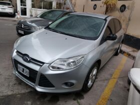FORD FOCUS 1.6 5PTS S
