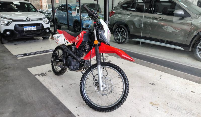 MOTOMEL SKUA 125 X-TREME lleno