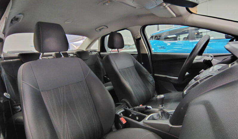 FORD FOCUS 4 PTS S 1.6 lleno