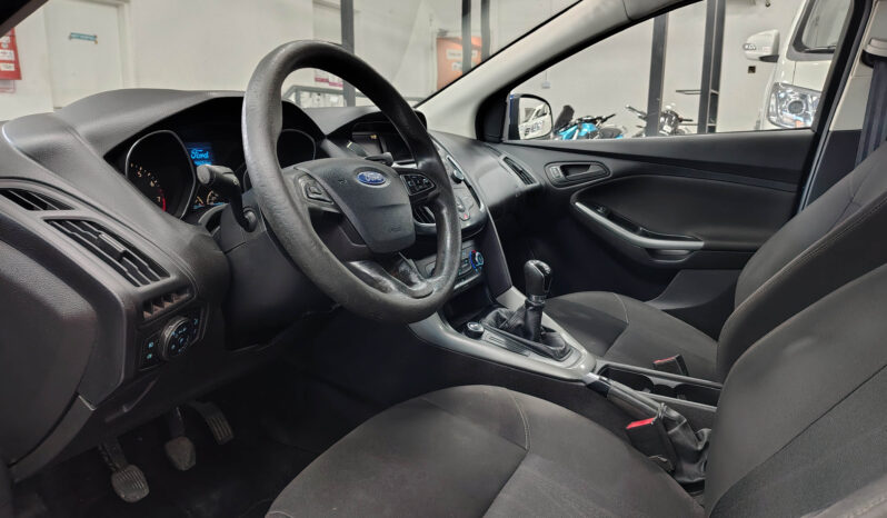 FORD FOCUS 4 PTS S 1.6 lleno