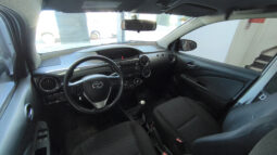 TOYOTA ETIOS XLS 1.5 5 PUERTAS lleno