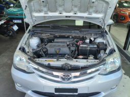 TOYOTA ETIOS XLS 1.5 5 PUERTAS lleno