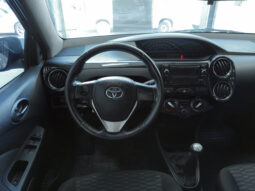 TOYOTA ETIOS XLS 1.5 5 PUERTAS lleno