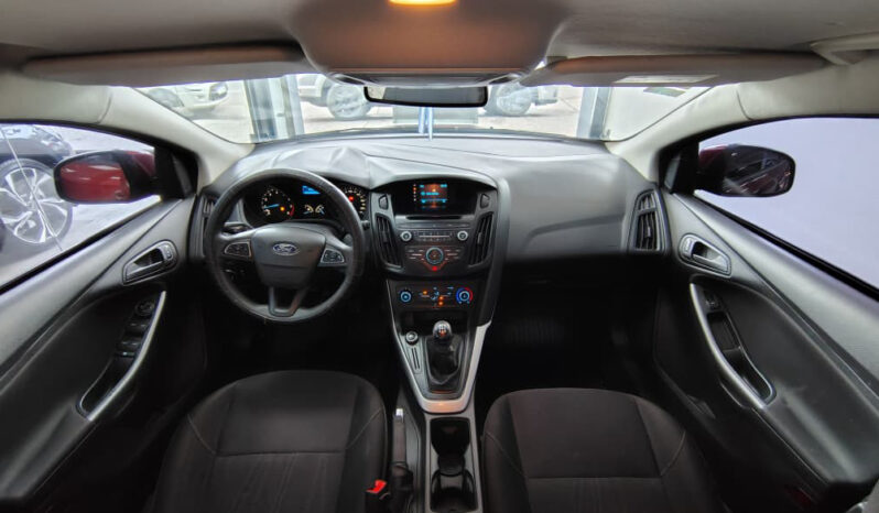 FORD FOCUS 1.6 N M/T S lleno
