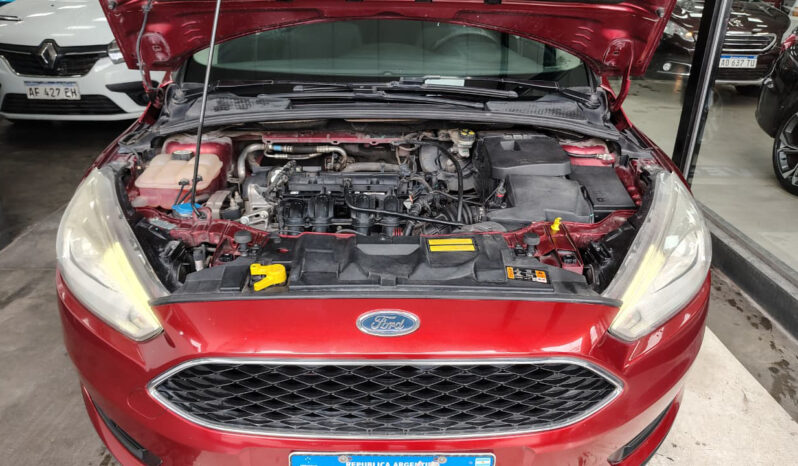 FORD FOCUS 1.6 N M/T S lleno