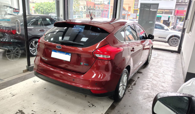 FORD FOCUS 1.6 N M/T S lleno