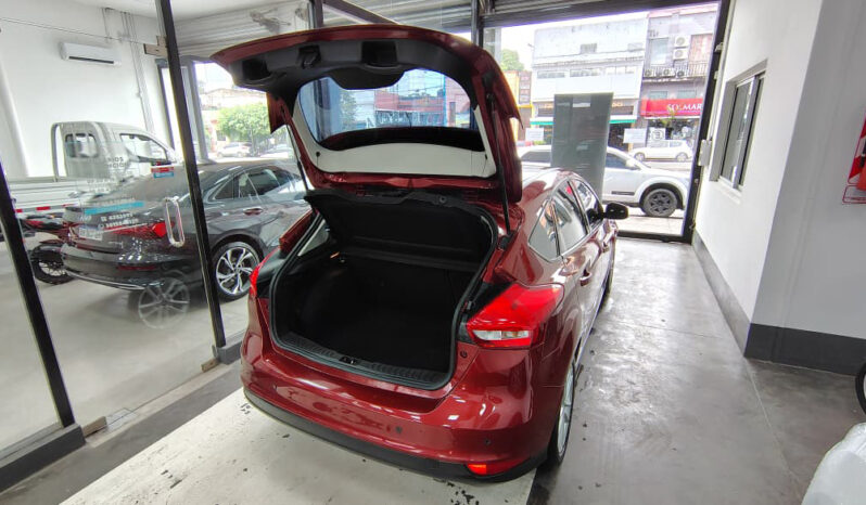 FORD FOCUS 1.6 N M/T S lleno