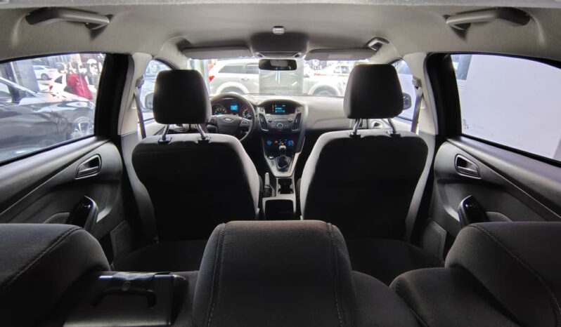 FORD FOCUS 1.6 N M/T S lleno