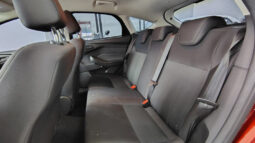 FORD FOCUS 1.6 N M/T S lleno