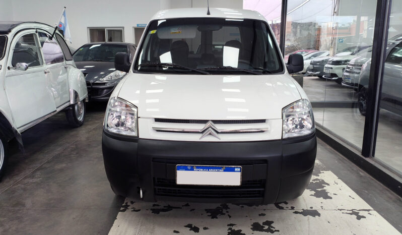 CITROEN	BERLINGO FURGON 1.6 VTI BUSSINES EQUIP C/ 5 AS. lleno