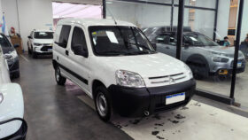 CITROEN	BERLINGO FURGON 1.6 VTI BUSSINES EQUIP C/ 5 AS.