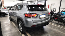 JEEP	COMPASS LONGITUDE 1.3T AT6 4X2 lleno