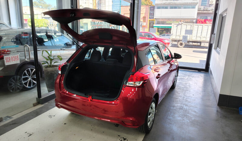 TOYOTA YARIS XS 1.5 6MT lleno