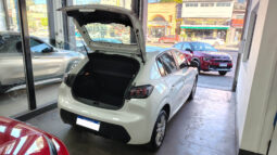 PEUGEOT	208 ACTIVE PACK 1.6 TIPTRONIC AM23.5 lleno