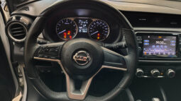 NISSAN KICKS ADVANCE CVT lleno