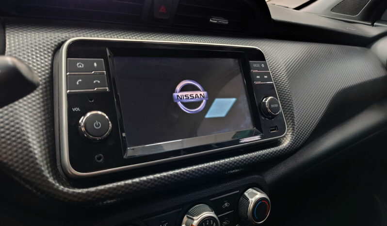 NISSAN KICKS ADVANCE CVT lleno