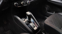 NISSAN KICKS ADVANCE CVT lleno
