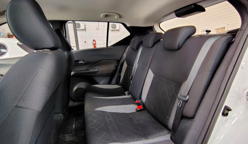 NISSAN KICKS ADVANCE CVT lleno