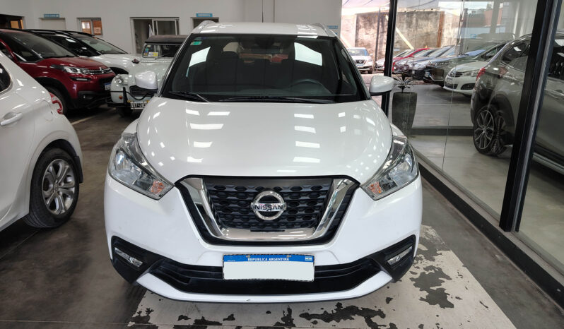 NISSAN KICKS ADVANCE CVT lleno