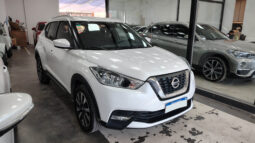 NISSAN KICKS ADVANCE CVT lleno