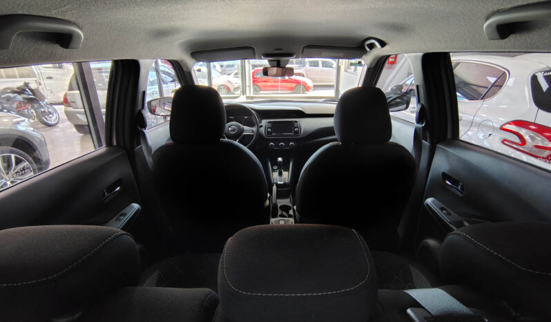 NISSAN KICKS ADVANCE CVT lleno