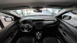 NISSAN KICKS ADVANCE CVT lleno