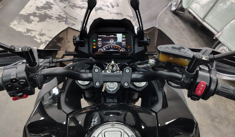 CF MOTO	700 MT lleno