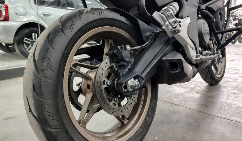CF MOTO	700 MT lleno