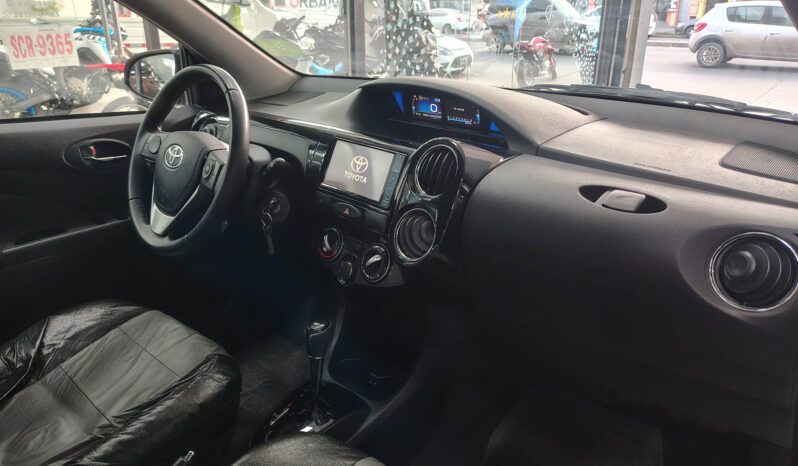 TOYOTA ETIOS XLS AT 5PTS lleno