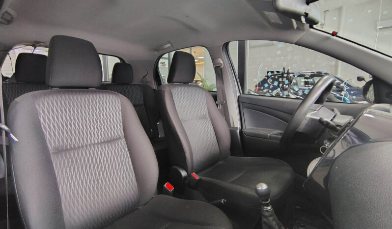 TOYOTA ETIOS X 1.5 6M/T lleno