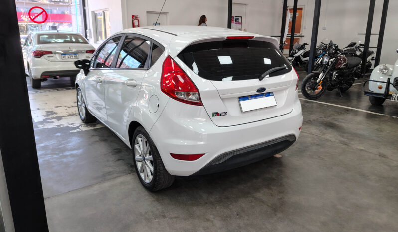 FORD FIESTA KD 1.6 SE lleno